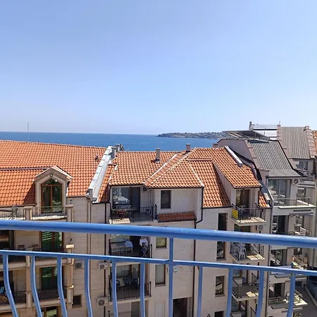 семеен бриз