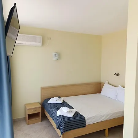 семеен бриз Hotel 3*