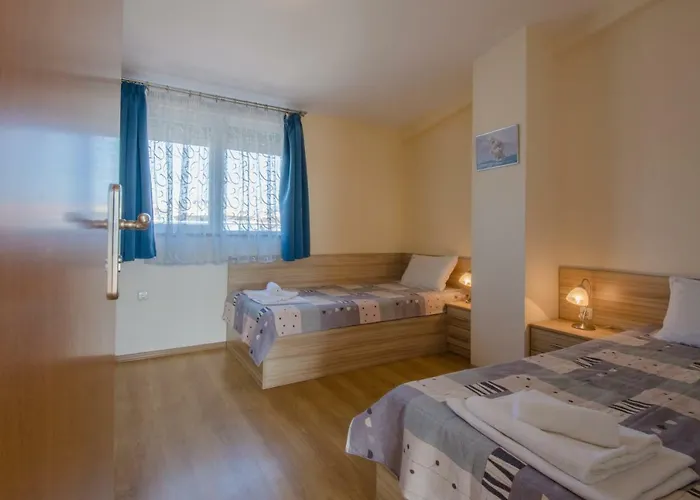 семеен бриз Hotel