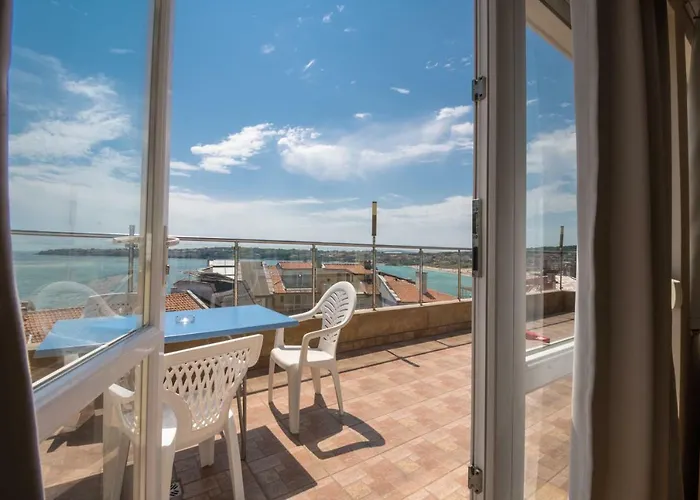 семеен бриз