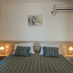 семеен бриз 3* Sozopol