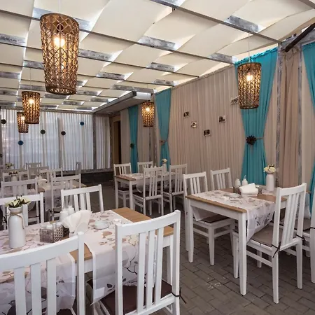 семеен бриз Хотел Созопол