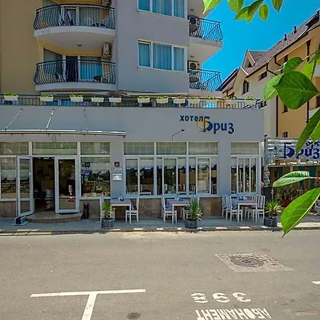 Hotel семеен бриз