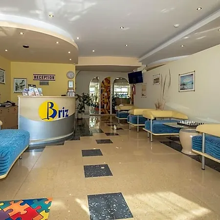 семеен бриз Hotel 3*