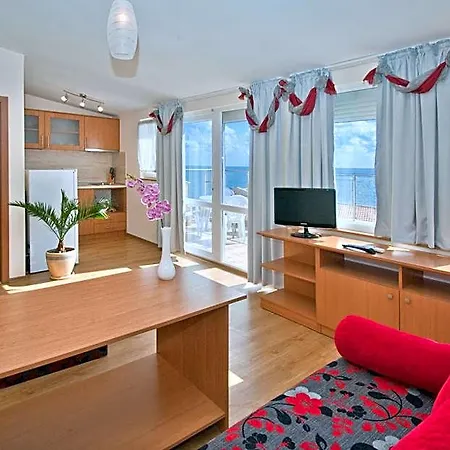 Hotel семеен бриз