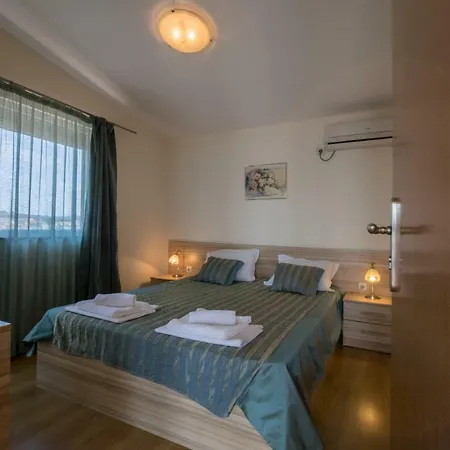 семеен бриз Hotel