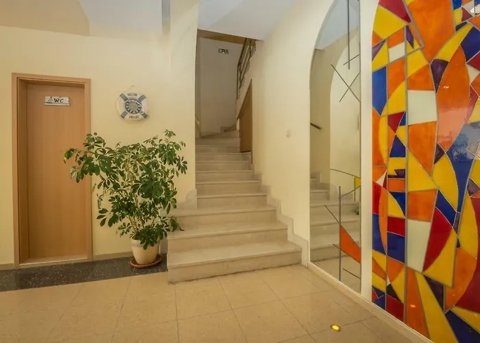 семеен бриз