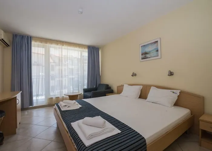 семеен бриз מלון 3*