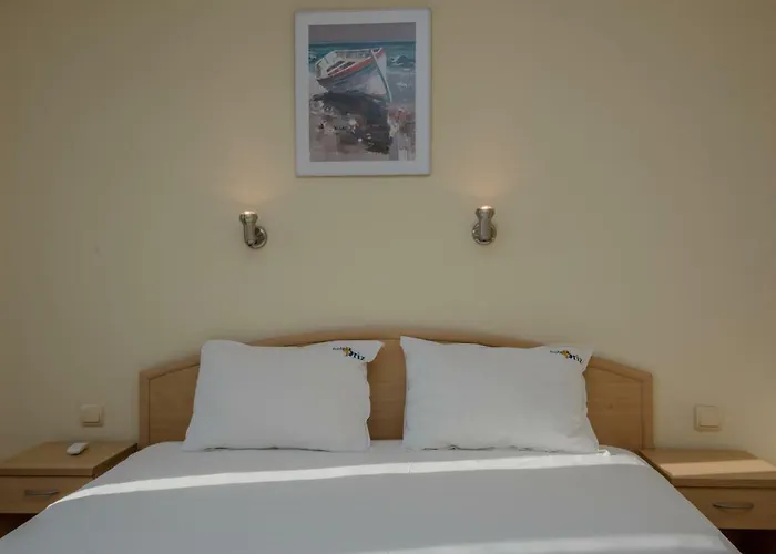 семеен бриз 3* Sozopol