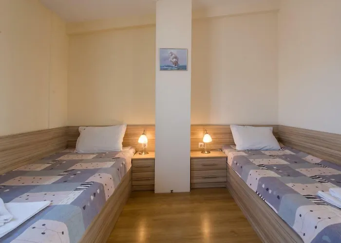 семеен бриз מלון 3*