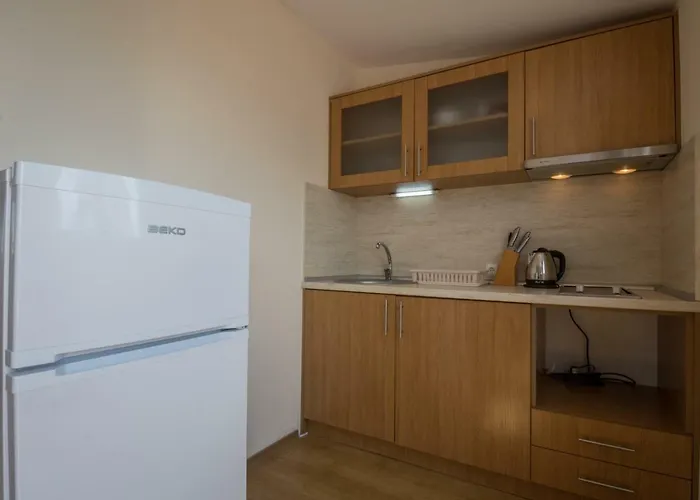 семеен бриз