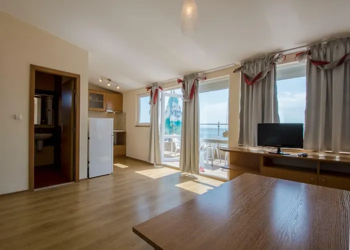 семеен бриз מלון 3*